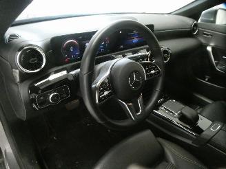 Mercedes 200-280 CLA  E picture 16