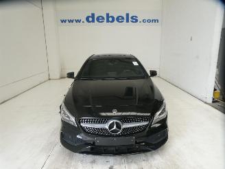 skadebil auto Mercedes Cla-klasse 2.2D 200 D 2019/5