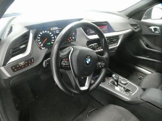 BMW 1-serie 2.0D D picture 16