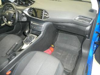 Peugeot 308 II SW ACTIVE PAC picture 10