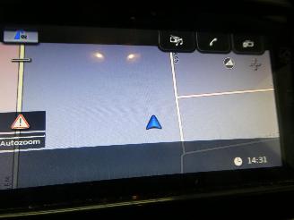 Suzuki SX4 S-CROSS picture 16