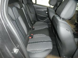 Peugeot 208 II ALLURE picture 18