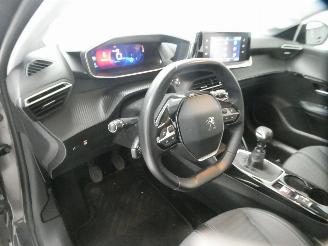 Peugeot 208 II ALLURE picture 16