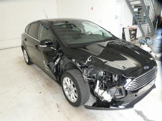 Ford Focus TITANIUM picture 8