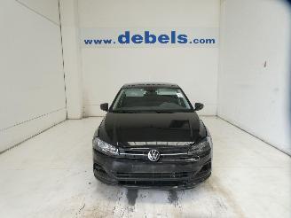 krockskadad bil auto Volkswagen Polo COMFORTLINE 2021/8