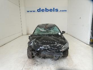 Damaged car Volkswagen Golf COMFORTLINE 2019/1