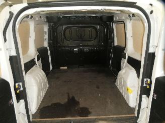 Fiat Doblo 1.6D DOBLÃ’ picture 22