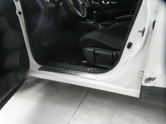 Nissan Qashqai 1.5D picture 10