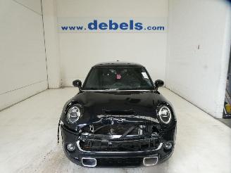 krockskadad bil auto Mini Cooper S 2019/9