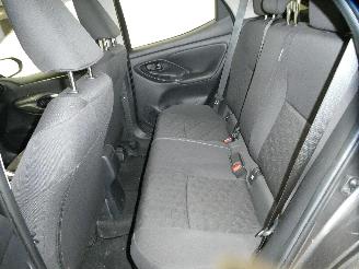 Mazda 2 HYBRID picture 18