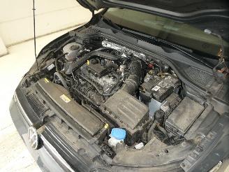 Volkswagen Golf  picture 25