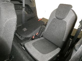 Citroën C4 PICASSO II FEEL picture 19