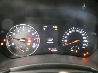 Suzuki Swift GL+ picture 15