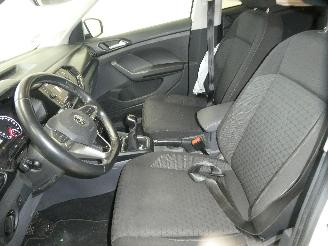 Volkswagen T-Cross LIFE picture 18
