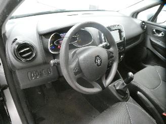 Renault Clio IV GRANDTOUR EX picture 14