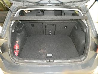 Volkswagen Golf VIII 1.0 TSI picture 22