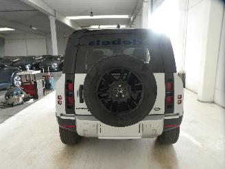 Landrover Defender 3.0 picture 5