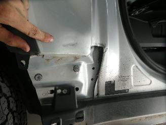 Landrover Defender 3.0 picture 12