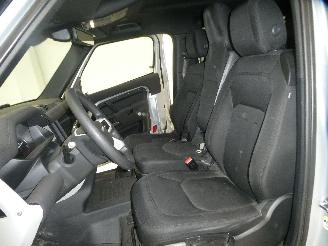 Landrover Defender 3.0 picture 22