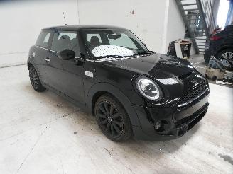 Mini Cooper S picture 10