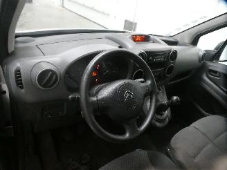 Citroën Berlingo 1.6D picture 13