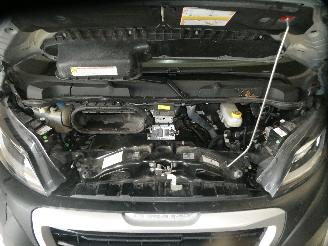 Peugeot Boxer 2.2D picture 25