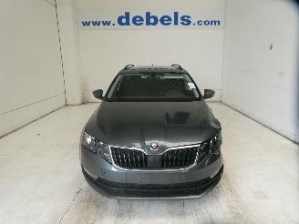 Coche accidentado Skoda Octavia AMBITION 2020/6