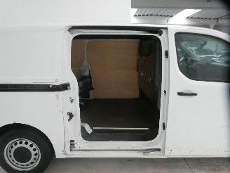 Toyota Proace 1.5D picture 10