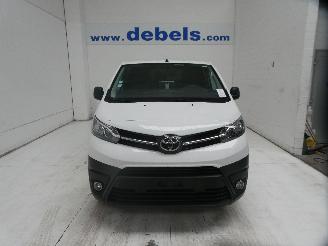 skadebil auto Toyota Proace 1.5D 2021/8