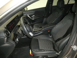 Mercedes Cla-klasse 180 D picture 19