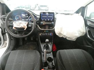 Ford Fiesta TREND picture 21