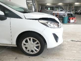 Ford Fiesta TREND picture 18