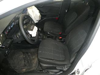 Ford Fiesta TREND picture 23