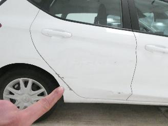 Ford Fiesta TREND picture 13
