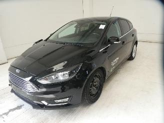 Ford Focus TITANIUM picture 4