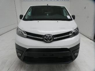 Toyota Proace 1.5D picture 2