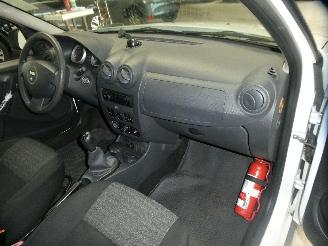Dacia Duster  picture 10