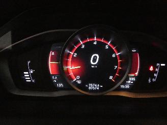 Volvo Xc-60 2.0 picture 15