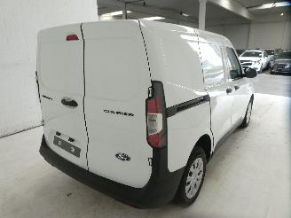 Ford Transit COURIER picture 8