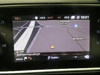 Peugeot 308 II SW STYLE picture 14