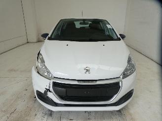 Peugeot 208 LIKE picture 2