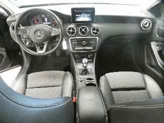 Mercedes A-klasse 1.5D A 180 D picture 18