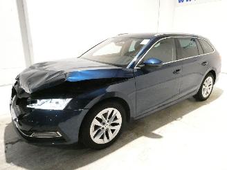 Skoda Octavia COMBI 1.0 TSI MHEV picture 3