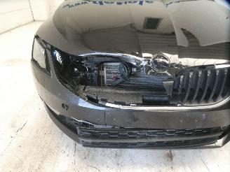 Skoda Octavia AMBITION picture 3