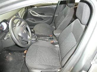 Opel Astra SPORTS TOURER picture 16