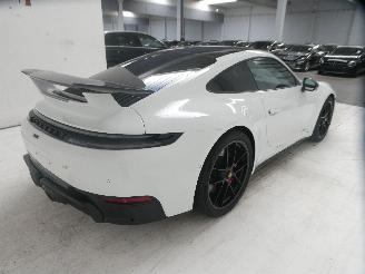 Porsche 911 CARRERA GTS picture 16