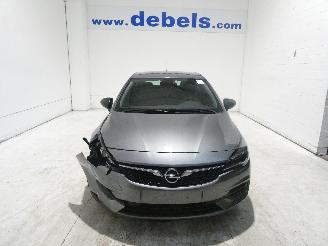 Damaged car Opel Astra 1.5 D 2021/10