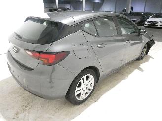 Opel Astra 1.5 D picture 12