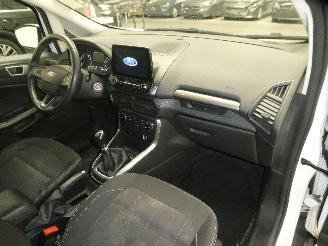 Ford EcoSport COOL&CONNEC picture 16