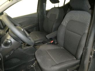 Dacia Sandero  picture 17